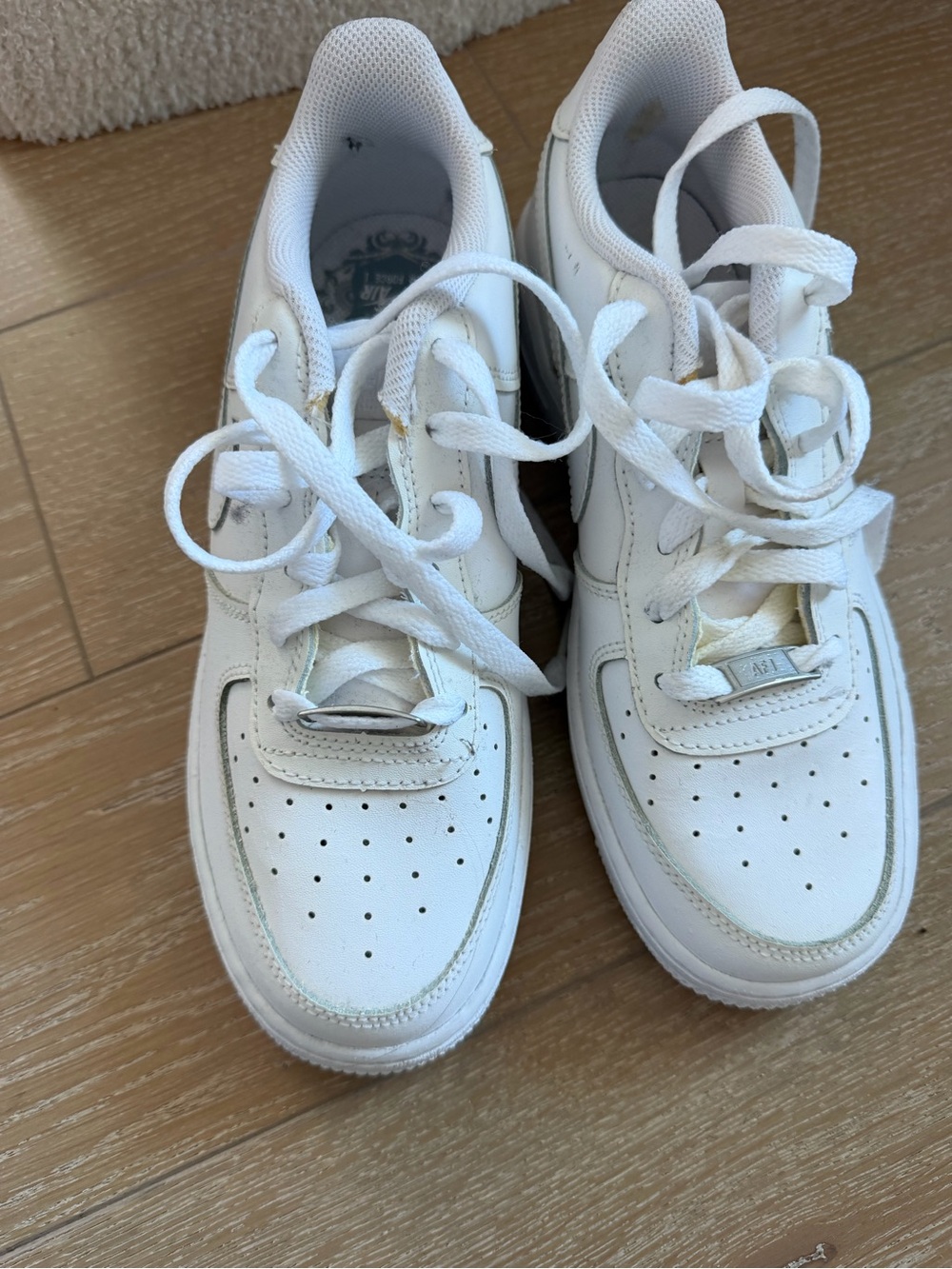 Nike Airforce 1 - Men’s Size 6